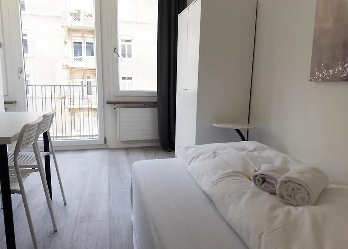 Cozy With Balcony In The Be37 Lejlighed Zürich